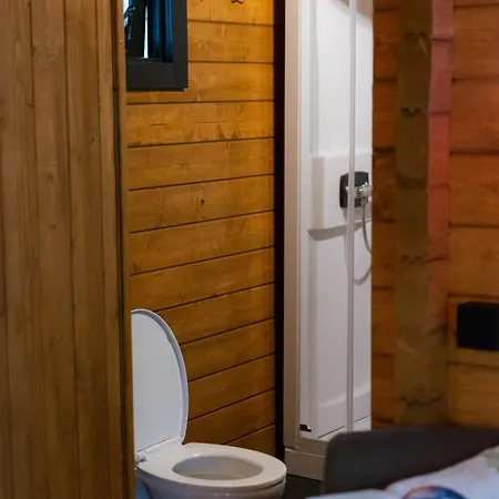 Charmant, Gezellig En Knus 5p Op Veluwe Naast Sauna Drome Campsite *