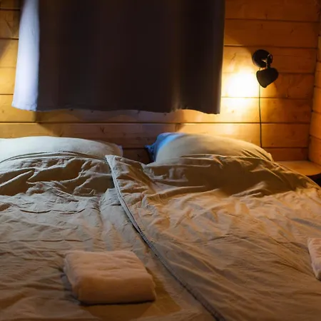 Campsite Charmant, Gezellig En Knus 5p Op Veluwe Naast Sauna Drome